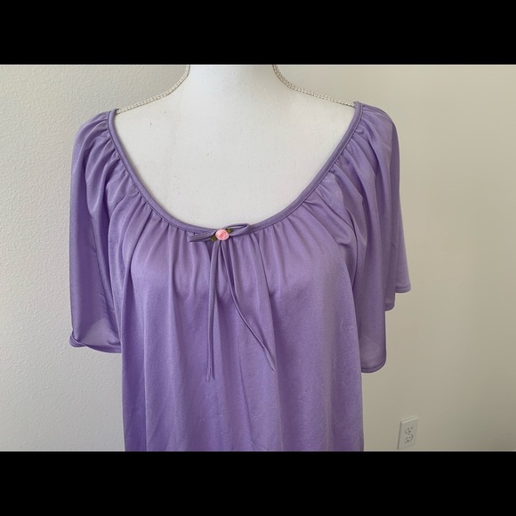 Night Gown - Picture 2 of 9